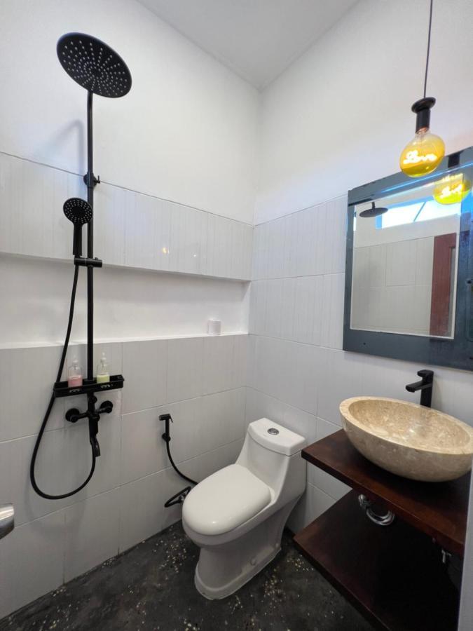 Ocean Breeze Uluwatu Apartments Екстер'єр фото